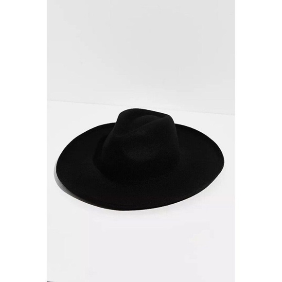 NWT FREE PEOPLE LACK OF COLOR MELODIC FEDORA HAT IN BLACK SMALL
